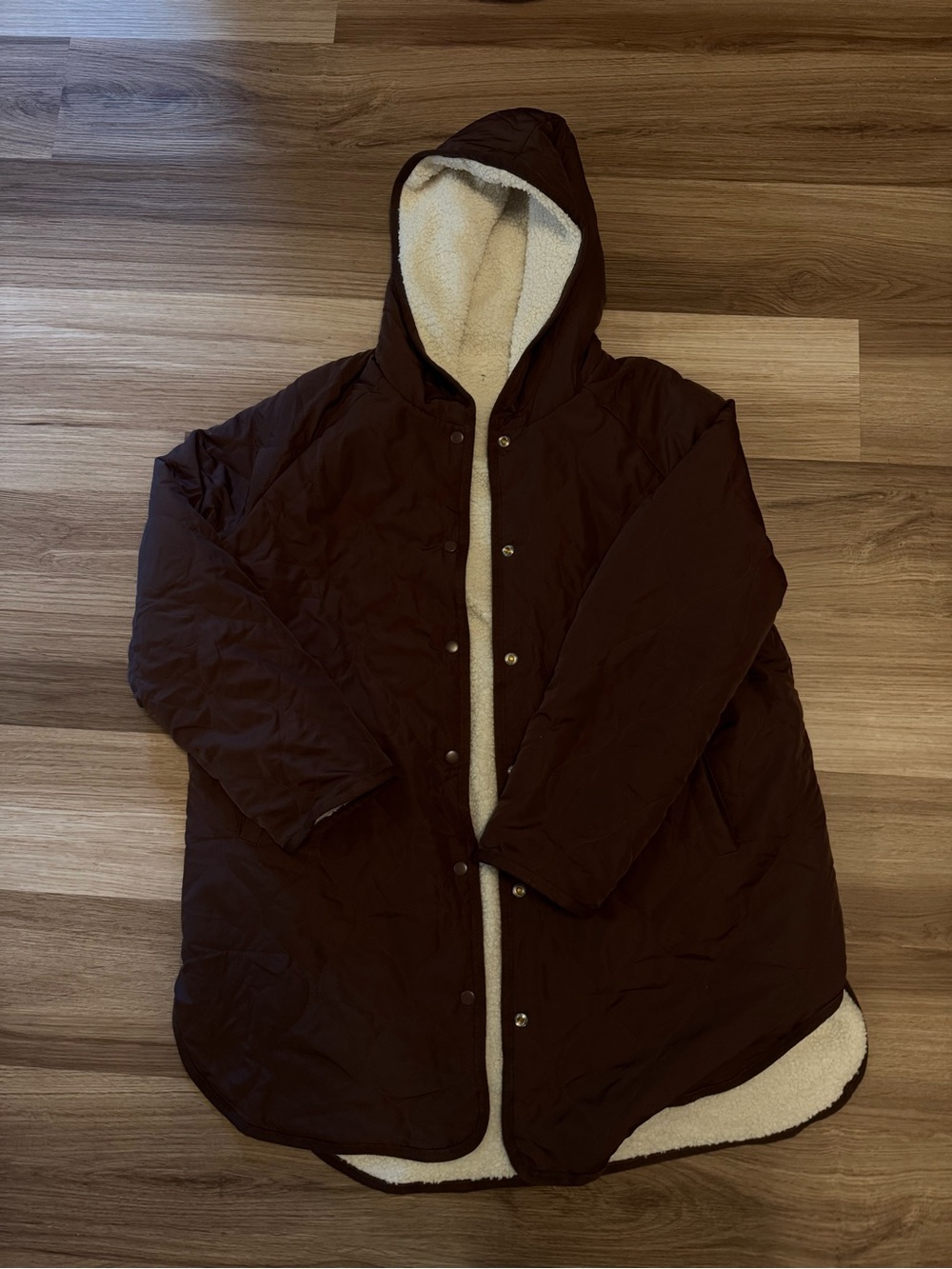 Sherpa-Lined Hooded quilted Jacket in Brown